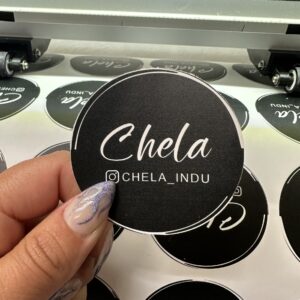 stickers personalizados 5cm <p> vinilo blanco